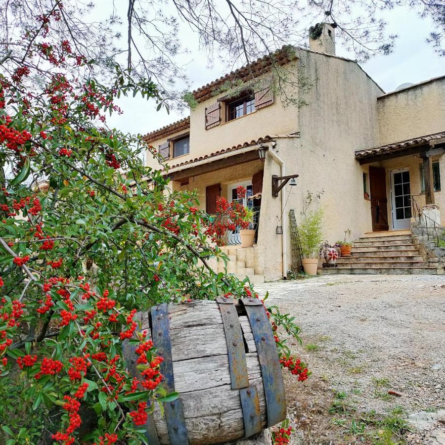 Villa Les Chariotins Draguignan Exterior foto