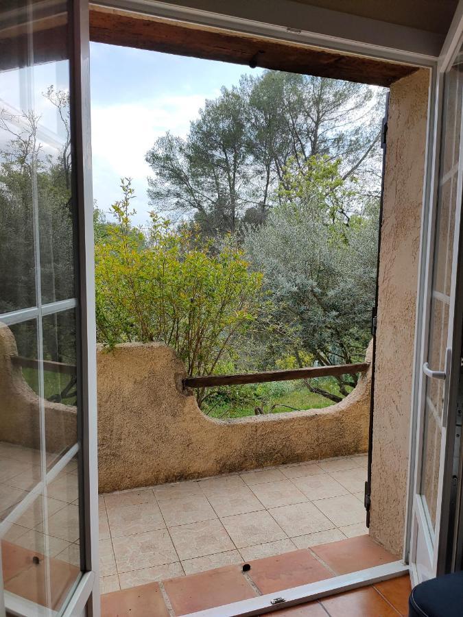 Villa Les Chariotins Draguignan Exterior foto